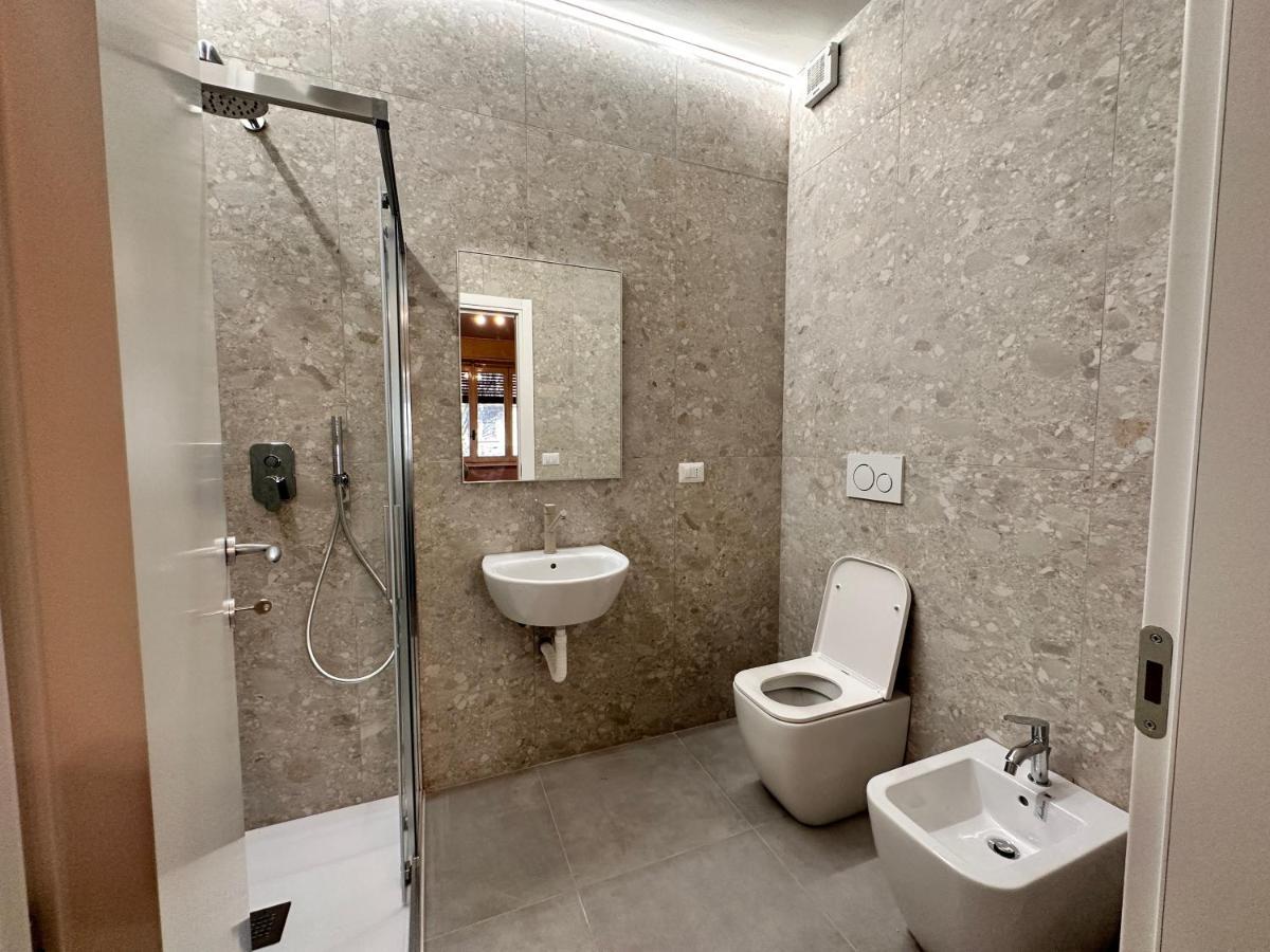 Giramondo Apartment Centrale Milan Exterior photo