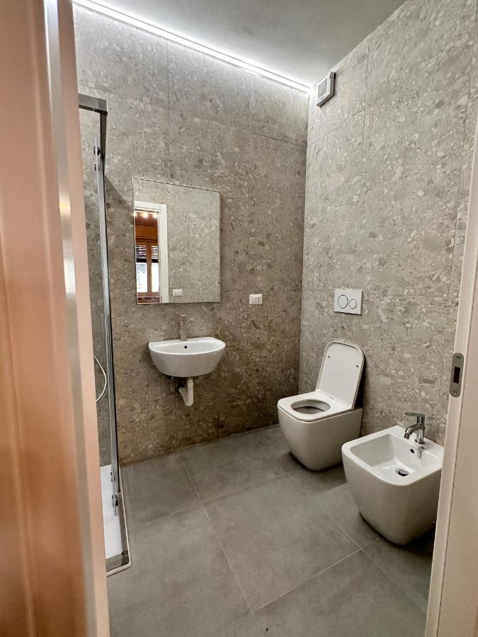 Giramondo Apartment Centrale Milan Exterior photo