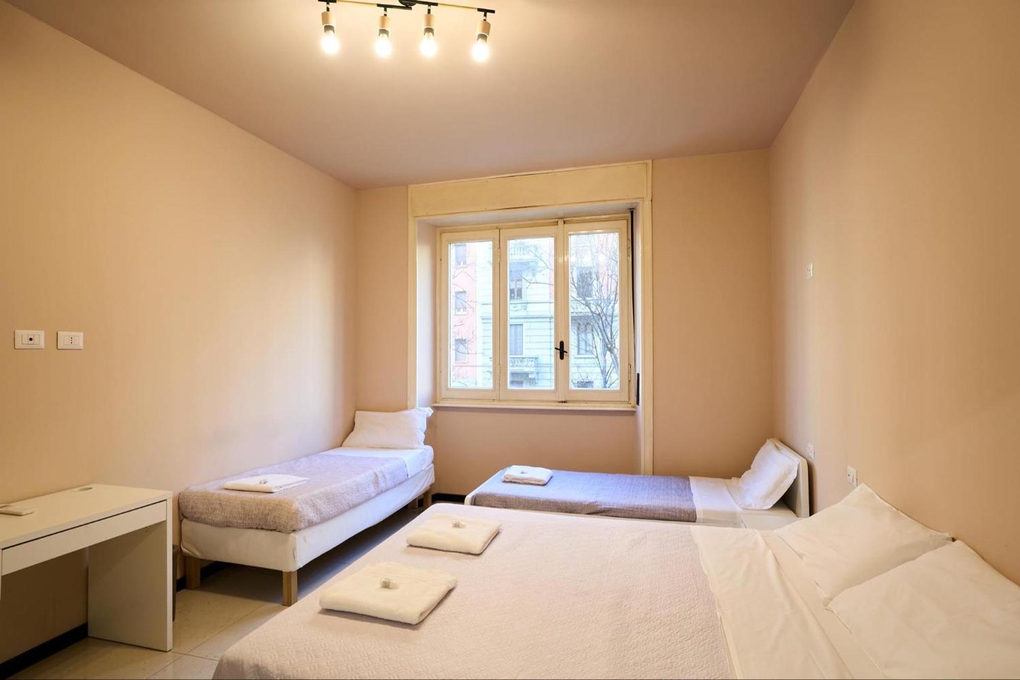 Giramondo Apartment Centrale Milan Exterior photo